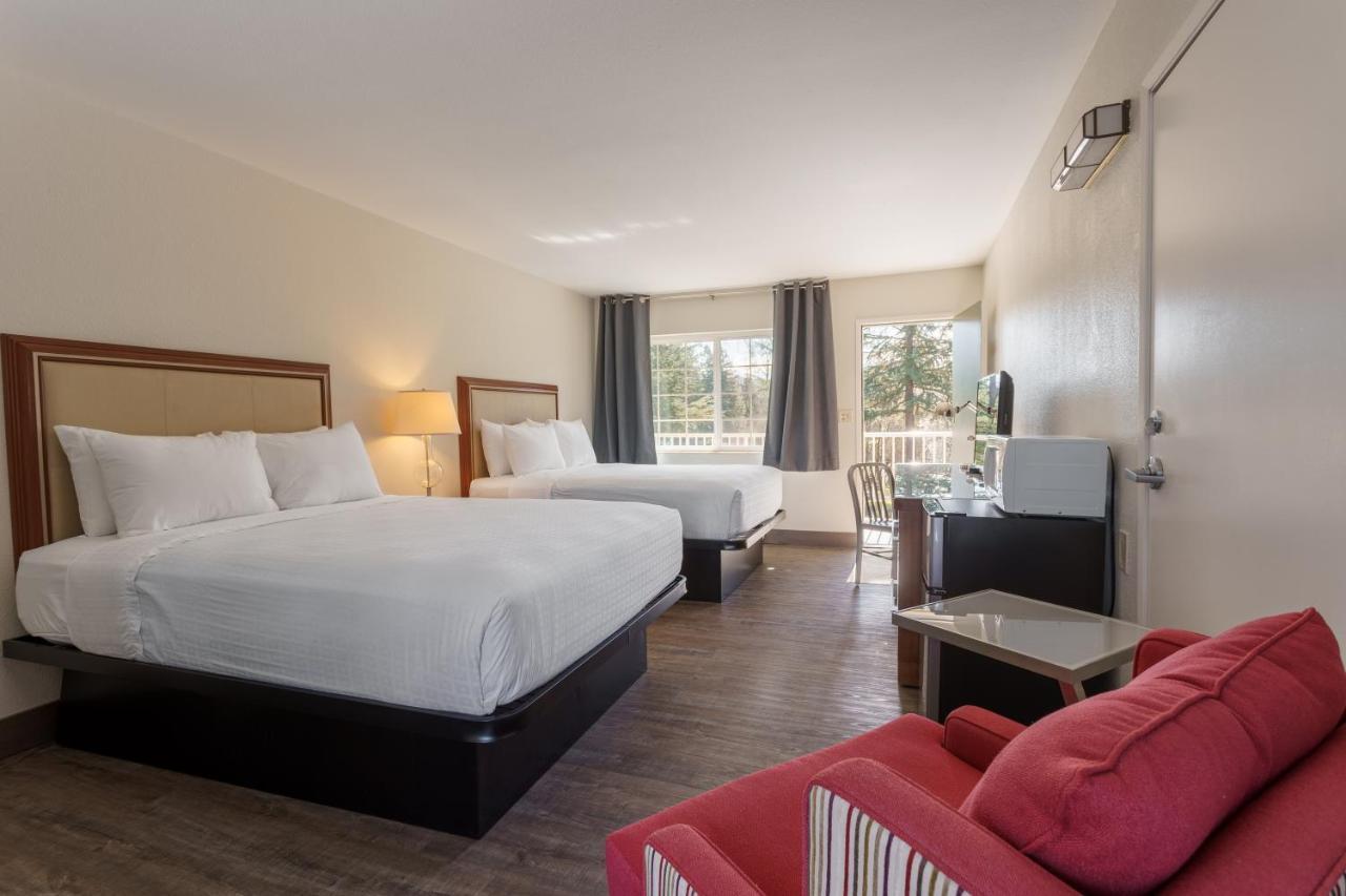 Riverfront Inn Роузбърг Екстериор снимка